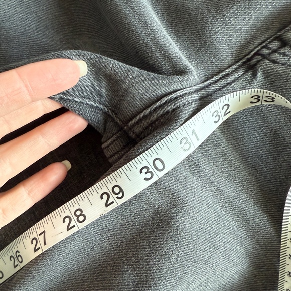 FITJEANS Women's Straight Leg Jeans in Dark Gray - Picture 10 of 11